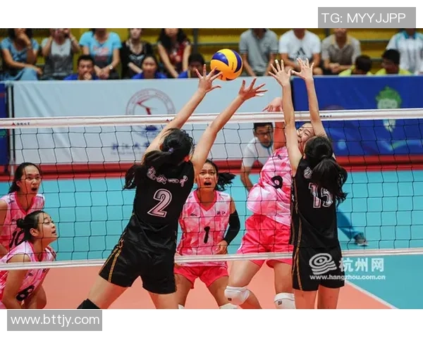 深度对话：探寻黄秀英的网球人生与奋斗历程